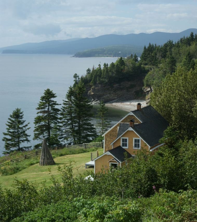 Maison au bord de l'eau